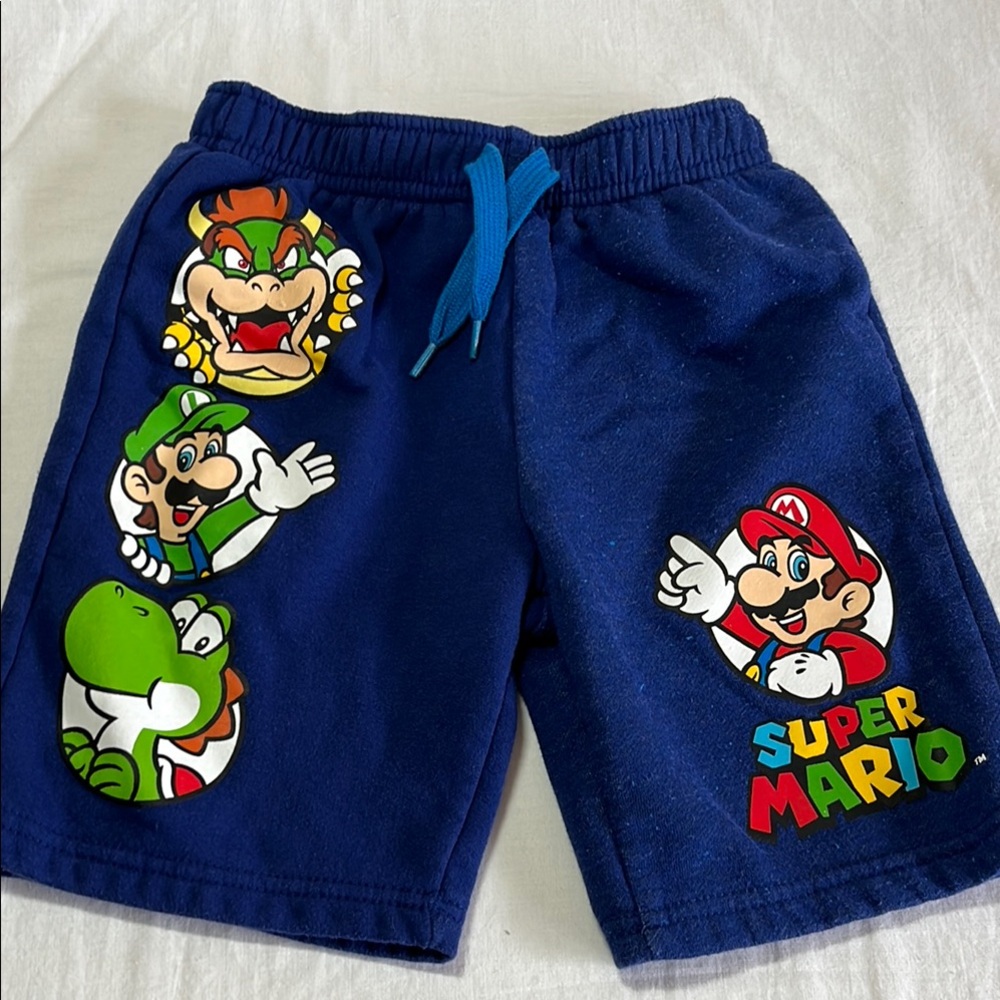 Nintendo Blue Super Mario Shorts, size XS (4/5)